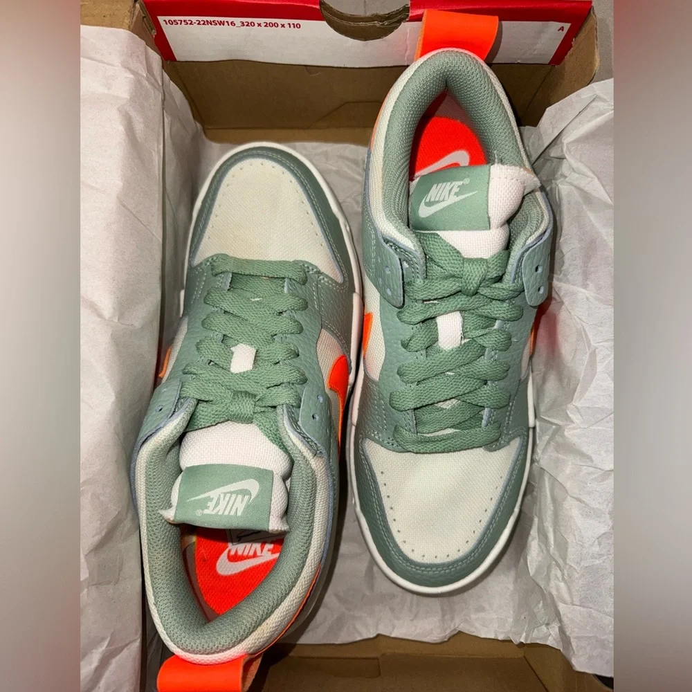 Women’s Nike Dunk Low Disrupt Sea Glass - Picture 2 of 2